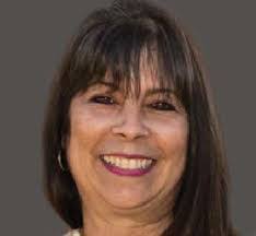 Ellen Jaramillo's Instagram, Twitter & Facebook