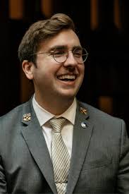 Family Ties: Waldorf Astoria D.C.