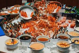 Have these affordable ramadan buffets delivered to you! Eq Hotel S All Day Dining Restaurant Has An Amazing Lunch Buffet At A Jaw Dropping Price Buro 24 7 Malaysia