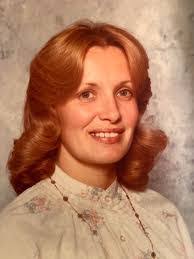 Christine Mcelwee's Instagram, Twitter & Facebook