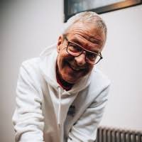 90+ Profile mit dem Suchbegriff „Trampe“