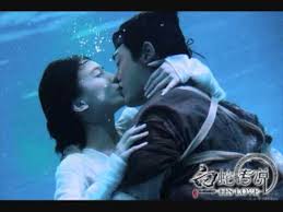 The story follows the chinese fable the legend of the white snake and focuses on a hunter and a snake disguised as a human hunter. The Sorcerer And The White Snake Full Movie
