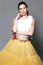 En nuestra sección de faldas de tul para eventos tenemos lo que estás buscando para ese cóctel, bautizo o boda. Faldas De Tul Para Bodas Online