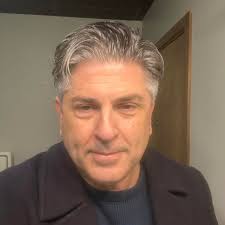 What was the name of the record store in Cedar Center?