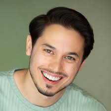 Where to find a classical voice teacher in Las Vegas for vocal  rehabilitation?