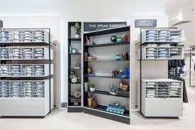 Living proof satin hair serum, 45ml. Pop Up Of War Paint By John Lewis Men S Makeup Gropes Its Way Into The Mainstream