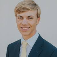 Elizabeth Determan's Instagram, Twitter & Facebook