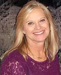 Lori Letts's Instagram, Twitter & Facebook