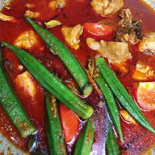 Tapi, disini kami bawakan versi yang lebih mudah dan boleh dimasak oleh sesiapa sahaja termasuk mereka yang baru nak berkecimpung dalam bidang masakan ini. Resepi Ayam Masak Pedas Sedap Sampai Terangkat Simply Noorul