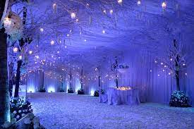 For them, winter is the perfect time of the year and the perfect season to get married! 33 Winter Wonderland Wedding Decor Ideas In 2021 Winter Wonderland Wedding Wonderland Wedding Decorations Linen Chair Covers