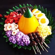 Puding Tumpeng Mini Buah Sejabodetabek Hub 0896 5355 4054 Wa Di 2021 Makanan Dan Minuman Puding Makanan