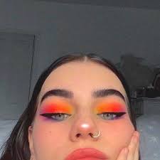 10 Ultimate Summer Makeup Trends That Are Hotter Than The Summer Days Ecemella Orange Eye Makeup Summer Makeup Summer Makeup Trends