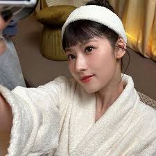 𝒉𝒘𝒊𝒆𝒍-