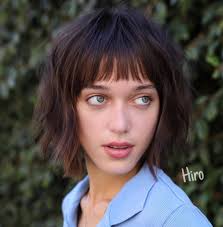 Curly bob hairstyles with fringe. 50 Bomb Wavy Bob Haircuts For The Current Season Hair Adviser