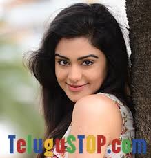Kriti sanon is an indian actress who is a predominant name in the hindi film industry mahi got her first break with the punjabi based bollywood film hawayein and has done a couple of punjabi films along with theatre. Adah Sharma Telugu Tollywood Movie Heroine Actress Profile Biography Telugustop