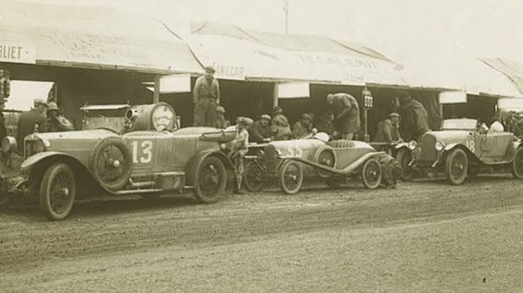 First Grand Prix motor racing event was held in 1906
