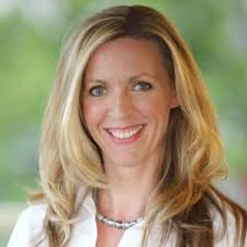 Using Virtual Assistants and Processes To Optimize Your People Strategy and  Scale Your Business