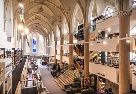 Waanders Broerenkerk Zwolle De 10 Mooiste Boekwinkels En Bibliotheken Van Nederland En Erbuiten Vogue Nederland Architecten Bibliotheken Architectuur