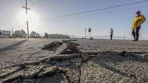 Emsc (european mediterranean seismological centre) provides real time earthquake information for. Must Reads Southern California On High Earthquake Alert Bringing Anxiety And Preparation Los Angeles Times