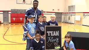 Take a Titan 2 School: AJ Brown goes to Stewarts Creek Elementary
