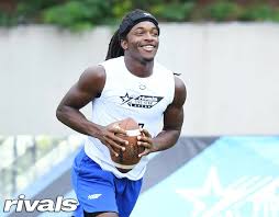 Reaves, 34, played in 37 games last season for the golden knights. Golden Knights Ryan Reaves Facing Suspension For Intent To Injure Avalanche S Ryan Graves Idea Huntr