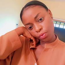 Deborah Paul-Enenche lisas uue foto.