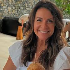 Fundraiser for The Thomsens by Emma Wells : Support Anna's Fight Against  Stage 4 Cancer