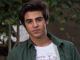 Azim Kahramanı Ayşe