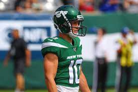 Oct 26, 2018 · an nfl collecting favorite, year after year, 2018 panini prizm football proves the power of chromium, even if the annual changes are minimal. Scouting Jets Wr Pr Braxton Berrios Gang Green Nation