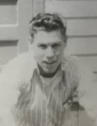 Leonard Manis's Instagram, Twitter & Facebook