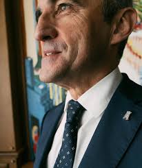 Scenes from Paris photographed by @Nico_Therin for @RobbReport.  Photographer: @nico_therin Photo Director: @irene_opezzo  #photographybynicotherin #robbreport #paris #fycartists