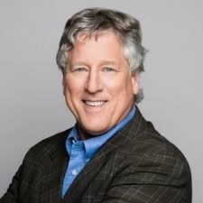 Music for the Masses: CMA Honors Talent Agent John Huie '78 for Lifetime  Achievements