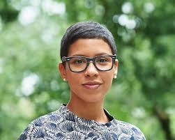 Victoria Donegan's Instagram, Twitter & Facebook