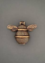 Large solid brass sea turtle doorknocker door knocker turtles nautical decor. Brass Bumble Bee Door Knocker Heritage Finish Page 1 Dales