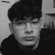 Marisa Tomei dice que ver a #TomHolland y #Zendaya enamorarse fue su parte  favorita de la filmación de la trilogía de #spiderman “Ver a Tom y Zendaya  crecer y verlos enamorarse. Ver