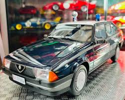 Image result for Azzurro Polizia 1985 Alfa-Romeo