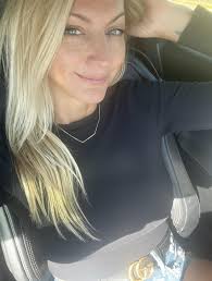 Rebecca Reeves updated her profile picture.