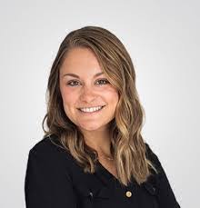 Connie Poff's Instagram, Twitter & Facebook