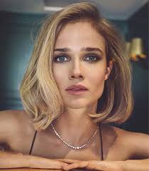 Kelly pickler side aparted short bob style. Celebrity Bob Haircuts Bob Haircut And Hairstyle Ideas