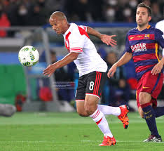 Argentina vs spain, buenos aires, 07/09/10. Tphoto On Twitter Carlos Sanchez8 River Plate And Jordi Alba18 Barcelona In The Final Of Fifa Club World Cup 2015 River Plate Argentina Vs Barcelona Spain 0 3 At Yokohama Japan 20 Dec 2015 Photo By Masahide Tomikoshi