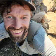 Violet Crabtree's Instagram, Twitter & Facebook