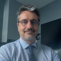 100+ perfiles de «Matti»