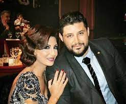 عرب وود l المطربة رويدا عطية تكشف عن زواجها و حملها المفاجئ آهم وأخر الأخبار الفنية والحصرية rotana.net. Ø±ÙˆÙŠØ¯Ø§ Ø¹Ø·ÙŠØ© ÙˆØ¥Ø³Ù…Ø§Ø¹ÙŠÙ„ Ù…Ù†Ø§Ø³ØªØ±Ù„ÙŠ ÙŠØºØ§Ø²Ù„Ø§Ù† Ø¨Ø¹Ø¶Ù‡Ù…Ø§ Ø¨Ø±ÙˆÙ…Ø§Ù†Ø³ÙŠØ© Ø¨Ø§Ù„ÙÙŠØ¯ÙŠÙˆ