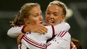 Philips sports union), abbreviated as psv and internationally known as psv eindhoven (pronounced ˌpeːjɛsˈfeː ˈɛintɦoːvə(n)), is a sports club from eindhoven, netherlands, that plays in the eredivisie, the top tier in dutch football. Terugblik 2015 Miedema Straalde Maar Niet Op Het Wk Nos