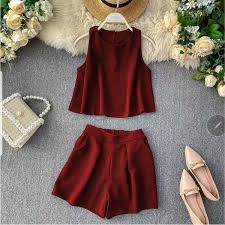 Semakin berkembang dunia fashion wanita khususnya desain celana, kini kamu bisa menemukan banyak jenis short pants dari mulai hot pants, celana ¾, celana pendek formal dan kasual. Jual Baju Setelan Celana Pendek Pantai Fashion Wanita Style Jumpsuit Korea Stelan Remaja Abg Kekinian Piyama Sexy Pakaian Santai Modis Casual Tangtop Polos Di Lapak Toko Jane Bukalapak