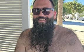 Audacious at sea: Wisdom from strangers