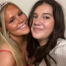 Emma (@emmagrigsby_)