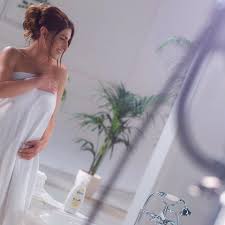 Δάκρυσε η έλενα παπαρίζου στην εκπομπή του γρηγόρη αρναούτογλου, the 2night show! H Elena Paparizoy 8a Paroysiasei To Haide Sthn Kypro