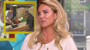 Eerst ging ze lekker uit met haar vriendinnen. Monique Westenberg Wil Tv Programma S Gaan Presenteren Rtl Boulevard