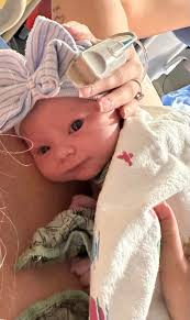 Celebrity babies born in 2025: which stars gave birth this year. Read more  link in comment👇